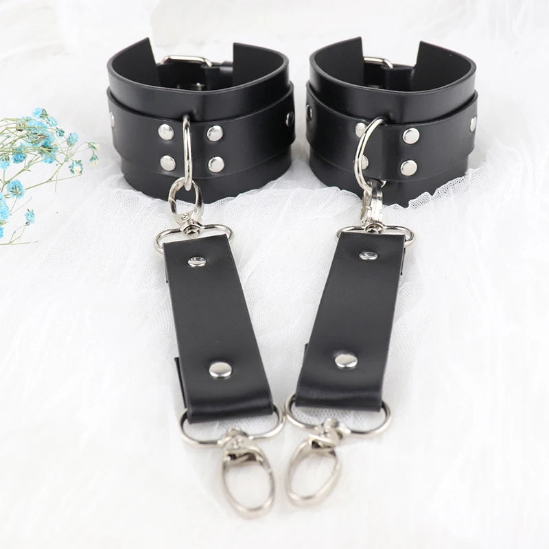 Bondage Garter Belt